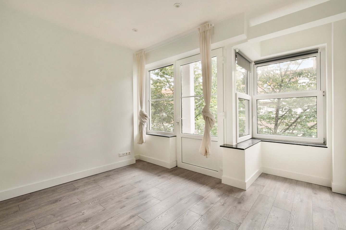 Foto 10 van Orteliusstraat 295-2