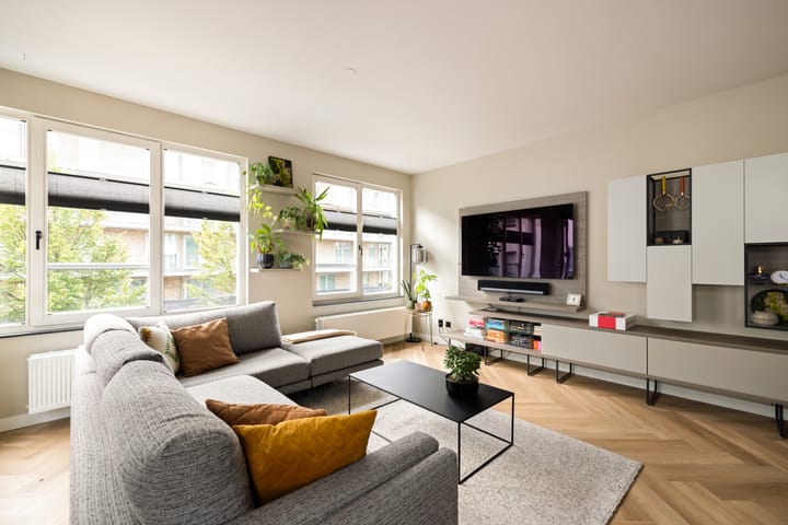 Appartement te koop: Derkinderenstraat 156, Amsterdam