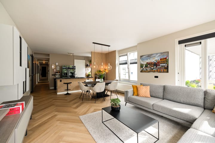 Appartement te koop: Derkinderenstraat 156, Amsterdam