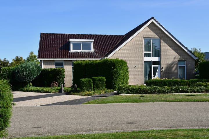 Vrijstaande woning te koop: de Losplaats 2, Peize