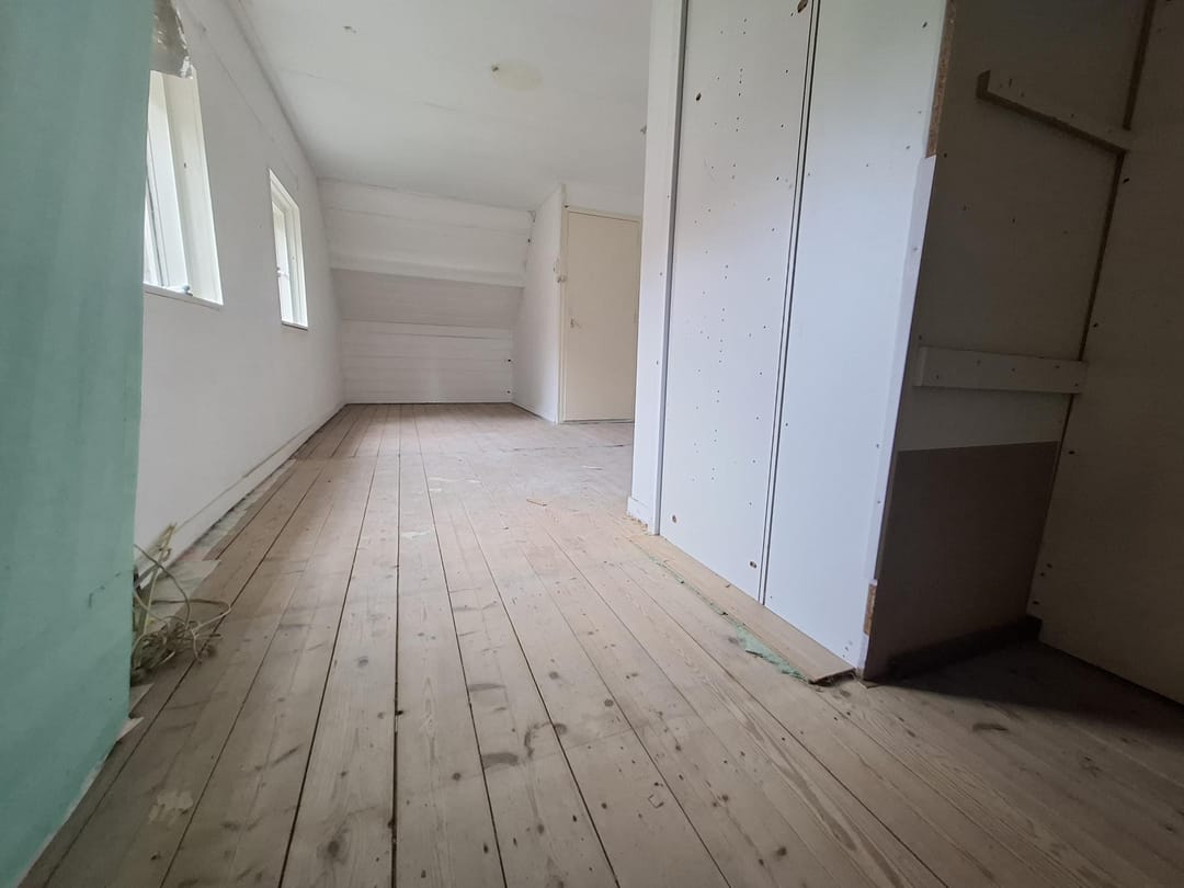 Photo 16 of Van Hardenbroekstraat 33