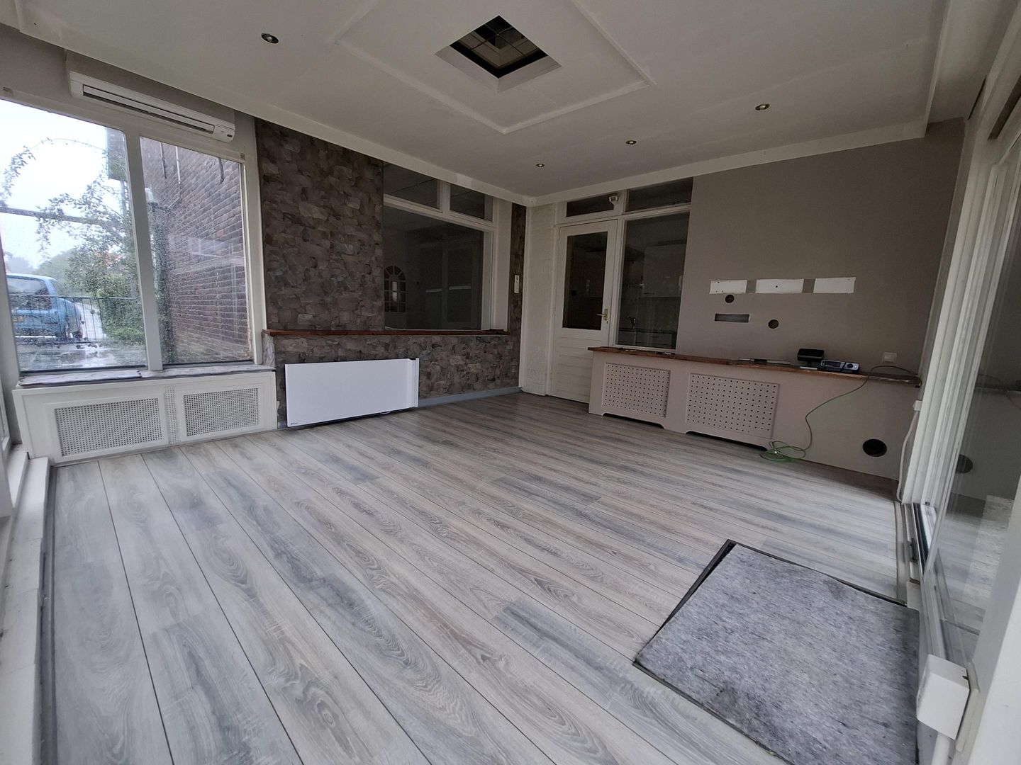 Photo 10 of Van Hardenbroekstraat 33