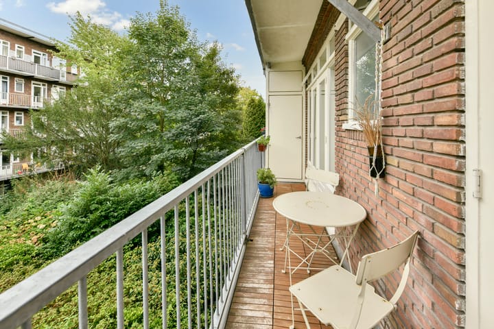 Appartement te koop: Solebaystraat 66-1, Amsterdam