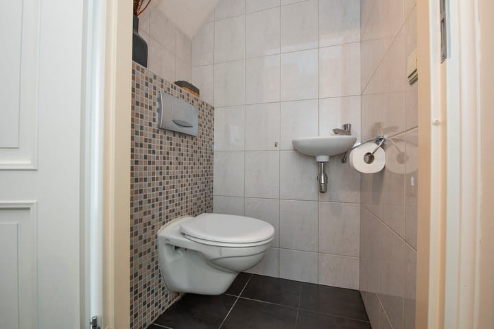Tussenwoning te koop: Mariëndaal 109, Enschede