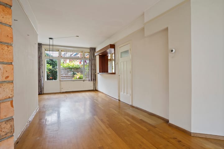 Tussenwoning te koop: Jozef Israëlslaan 50, Rijswijk (Zh)