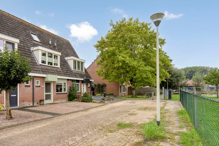 Foto 2 van Geerhof 16