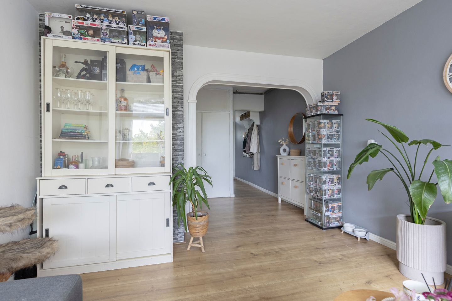 Photo 10 of Van Bosseplantsoen 136