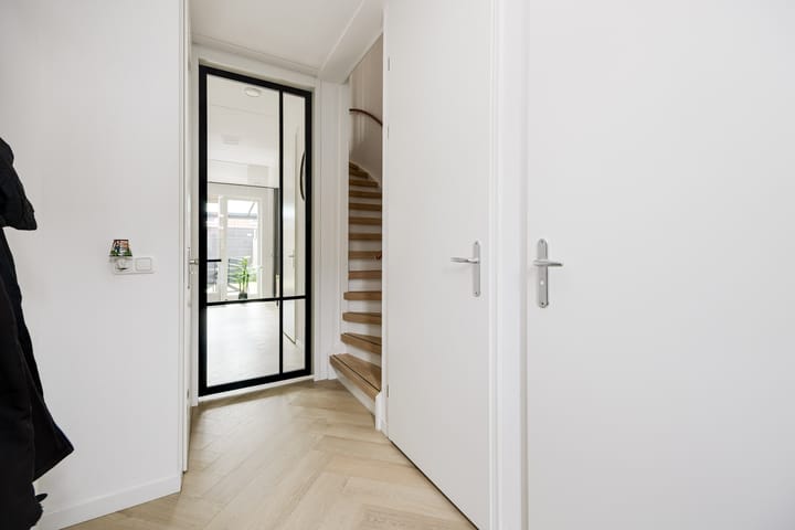Foto 3 van Boommarter 37