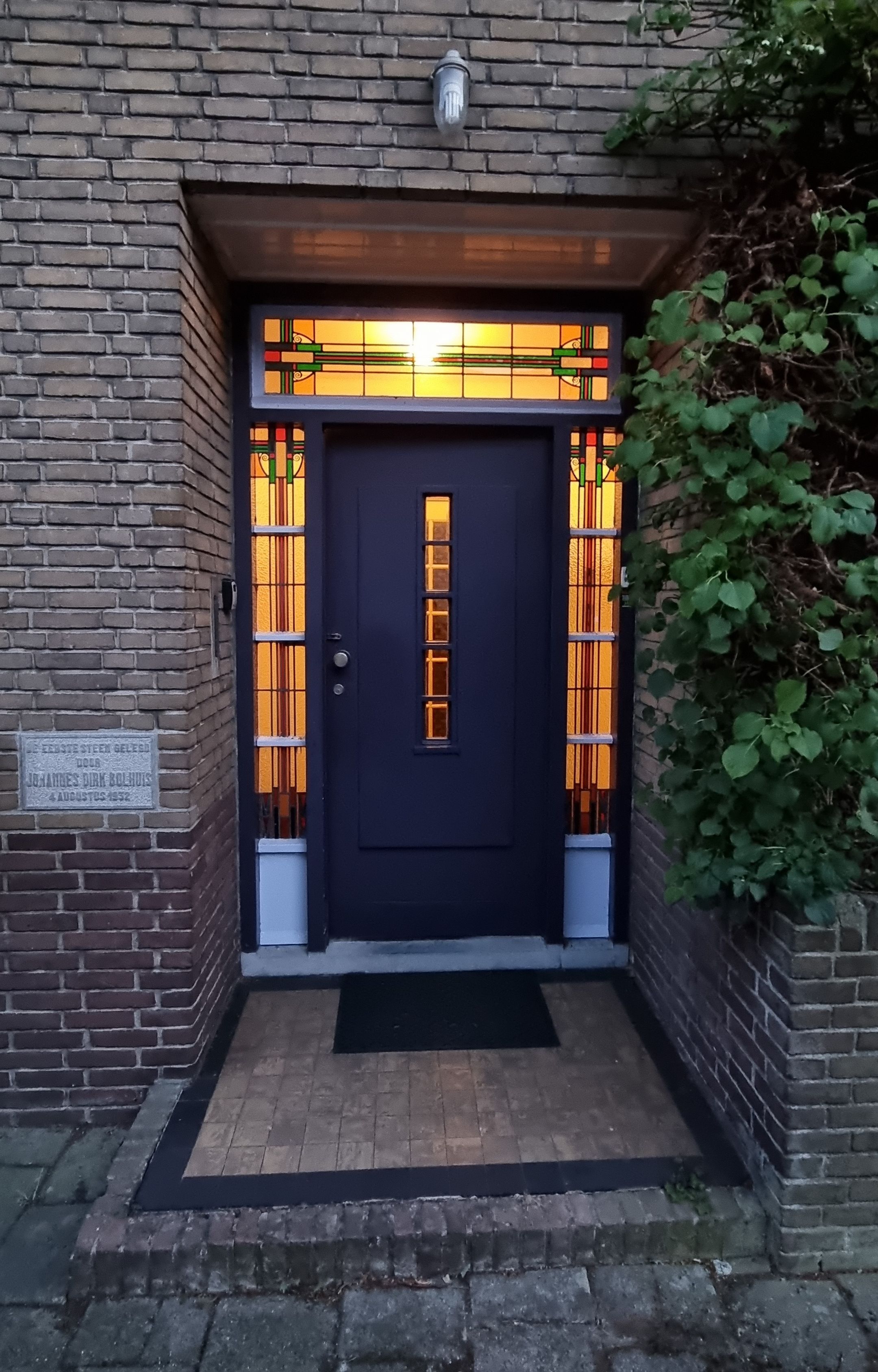 Photo 3 of Burgemeester van Oordtstraat 4