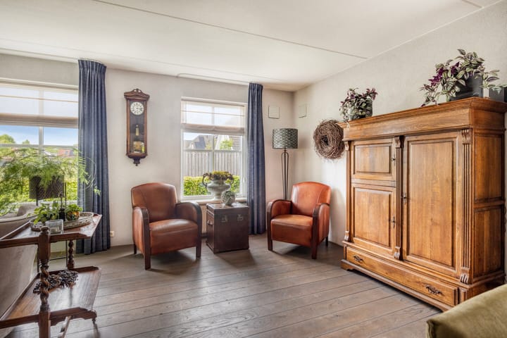 Vrijstaande woning te koop: Valkruid 27, Klazienaveen