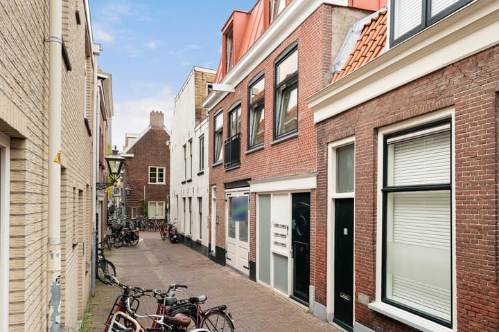Studio te koop: Bouwelouwensteeg 52G, Leiden
