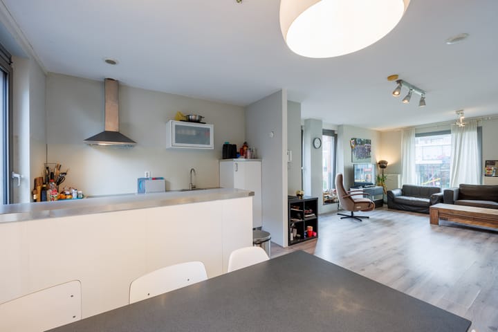 Hoekwoning te koop: Taj Mahalplaats 15, Delft