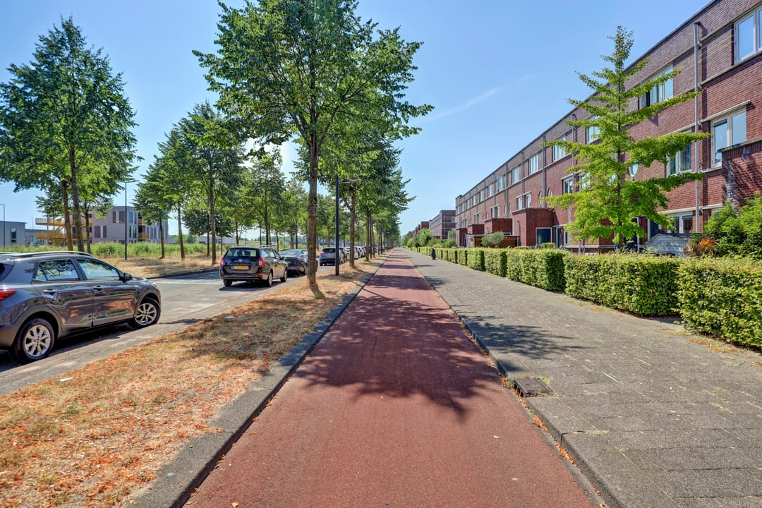 Foto 47 van Laan van Magisch Realisme 19-A