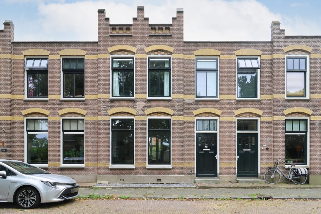 Photo 1 of Ambachtsschoolstraat 4