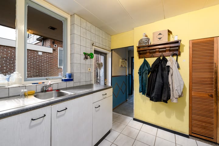 Twee-onder-één-kap te koop: Grindweg 114, Wolvega