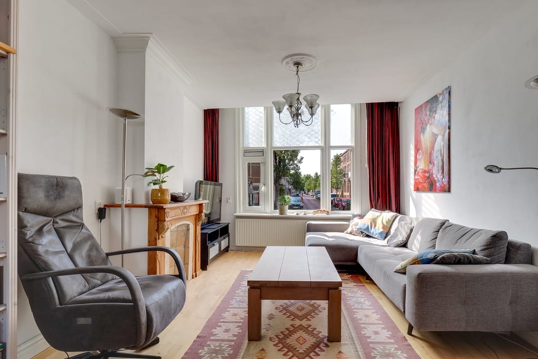 Photo 7 of Adelaarstraat 92