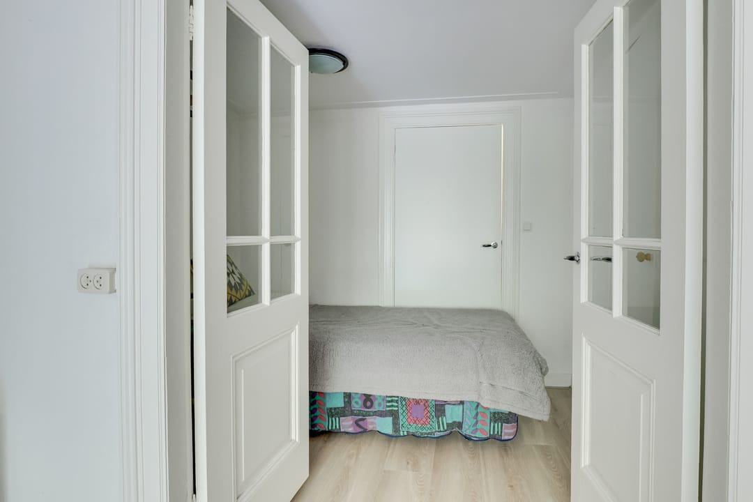 Photo 38 of Adelaarstraat 92