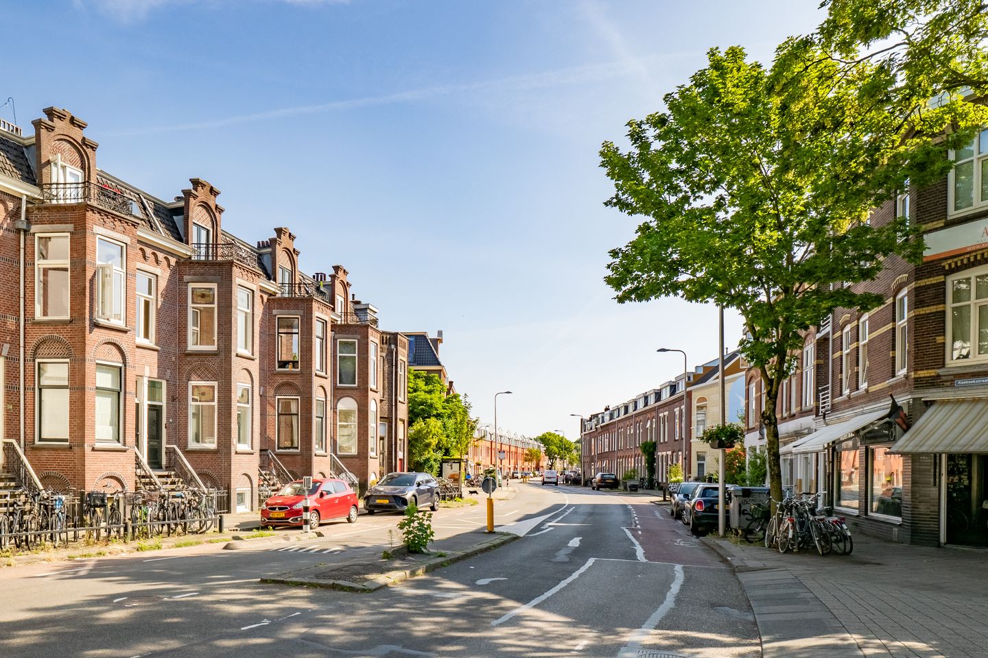 Photo 50 of Adelaarstraat 92