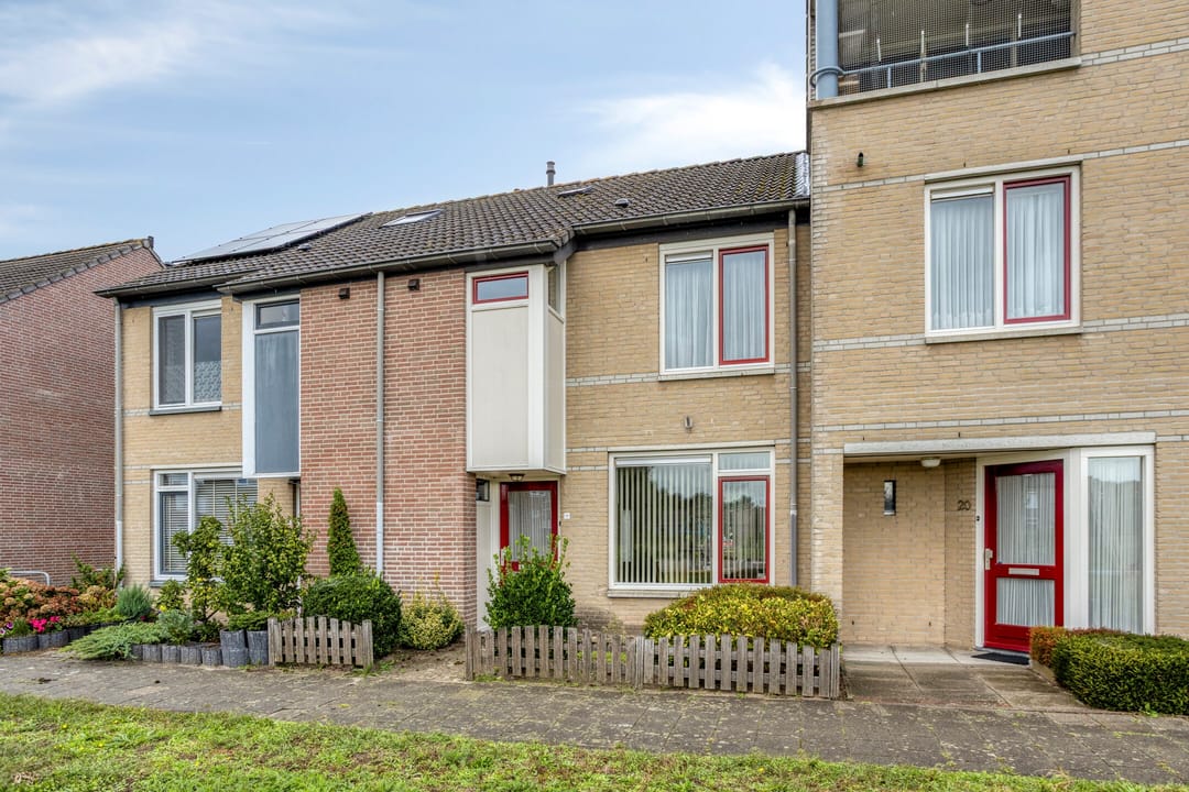 Photo 2 of Wim Sonneveldstraat 19