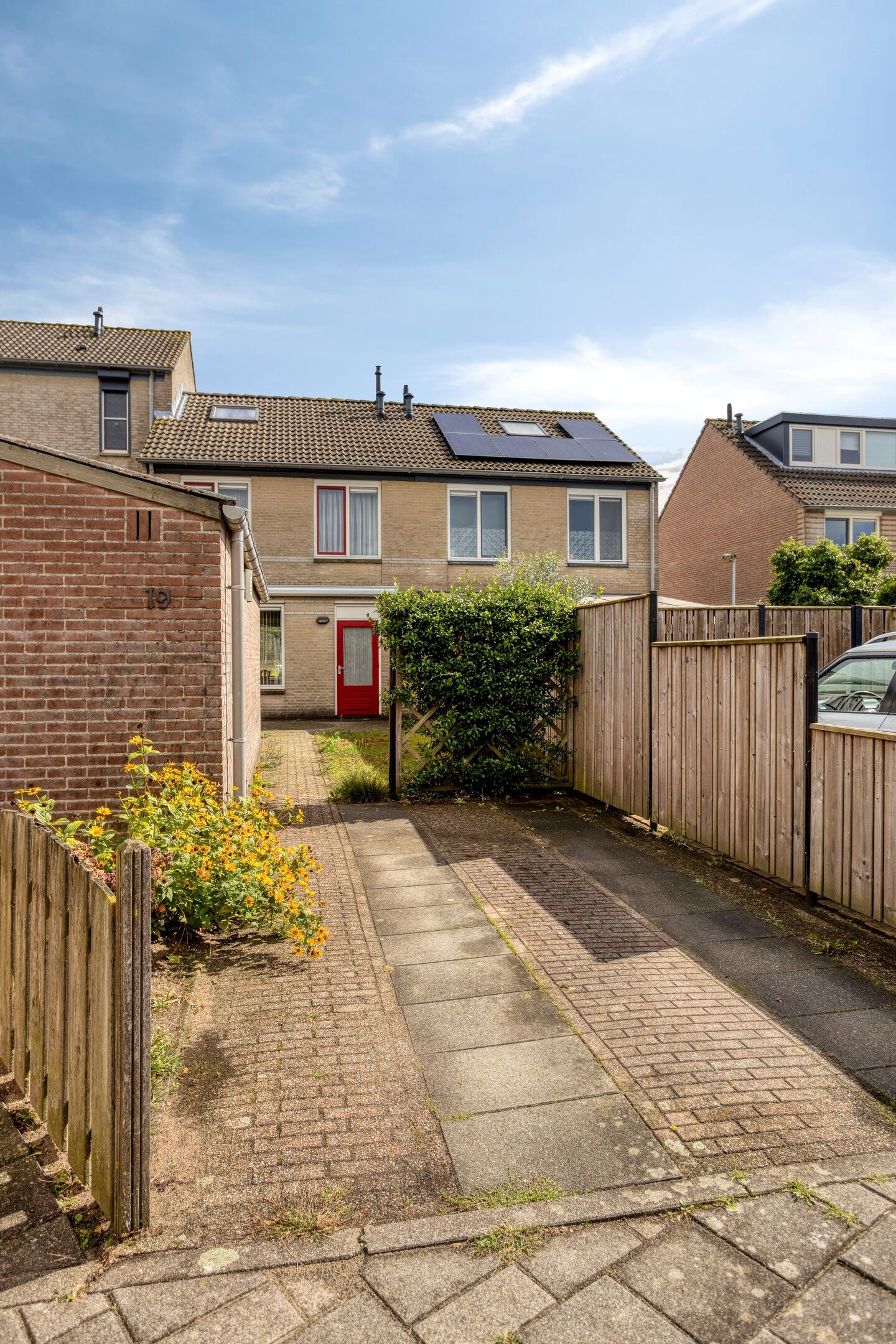 Photo 33 of Wim Sonneveldstraat 19