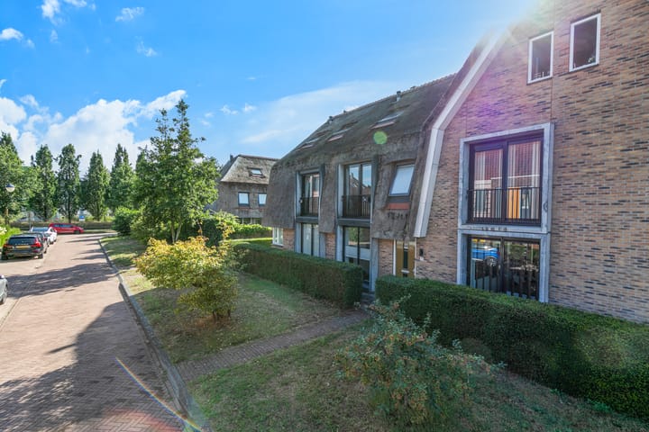 Tussenwoning te koop: Streeksel 3, Hooglanderveen