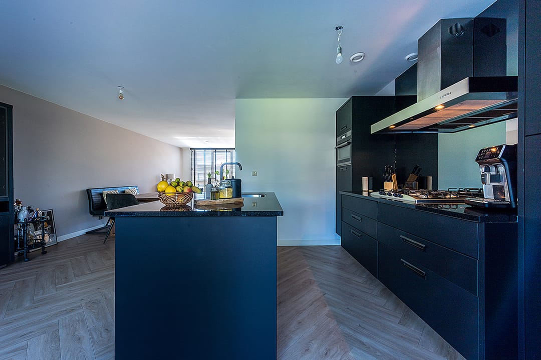 Photo 16 of John Erkensstraat 32