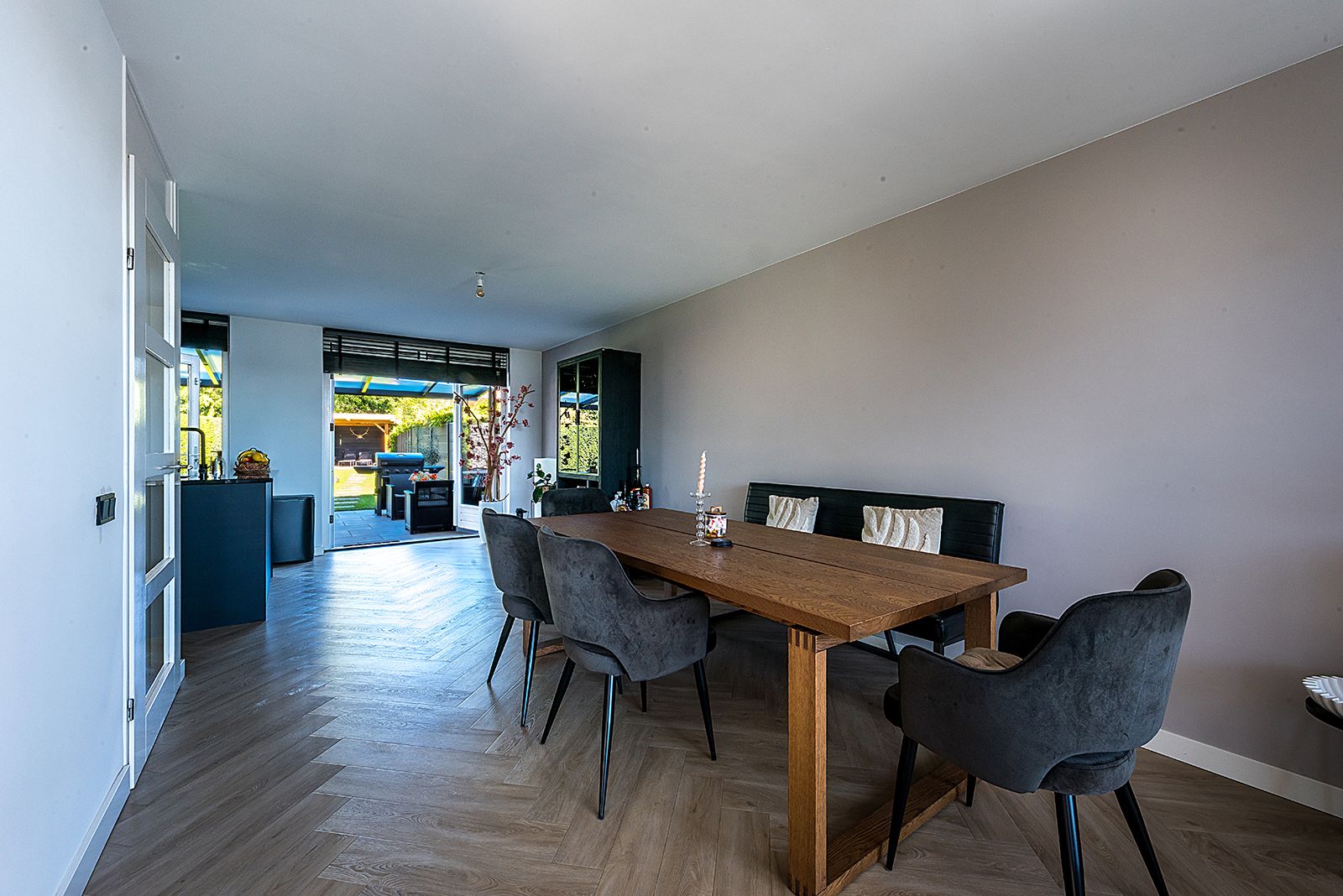Photo 12 of John Erkensstraat 32