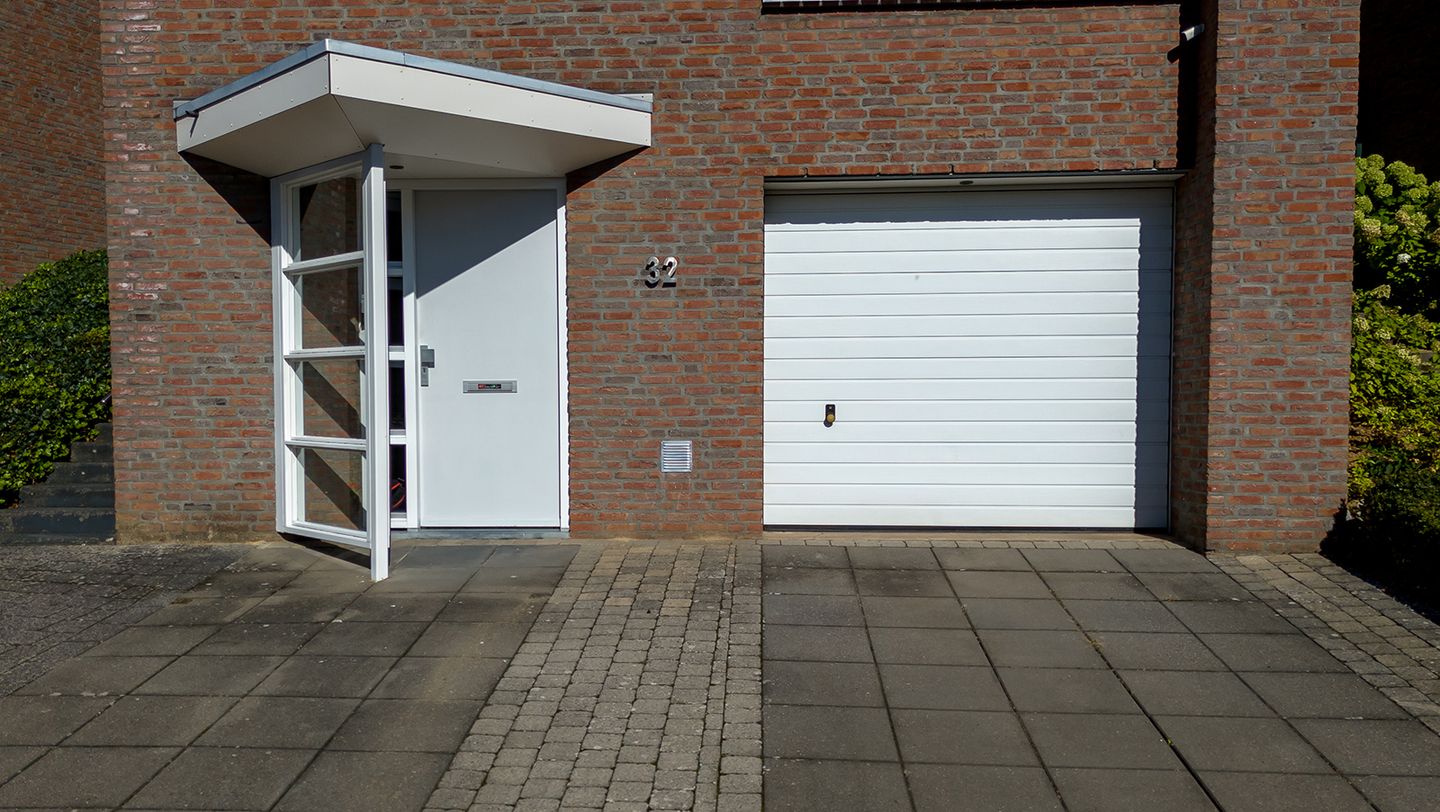 Photo 4 of John Erkensstraat 32
