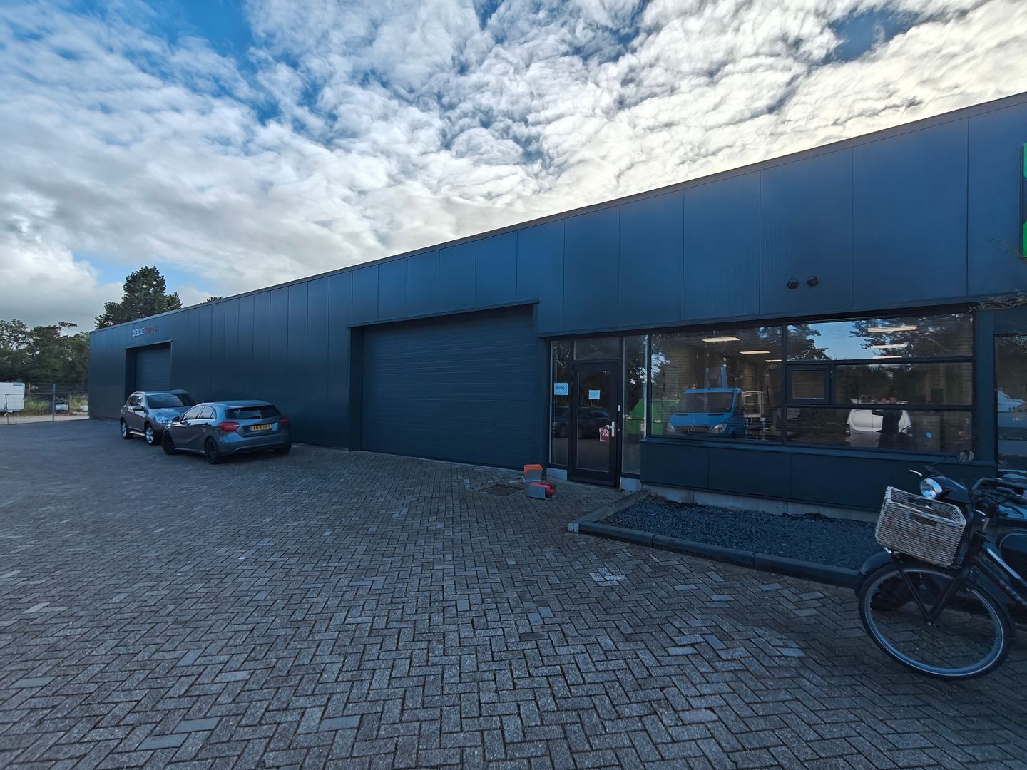 Bekijk foto 1 van Duinkerkenstraat 38