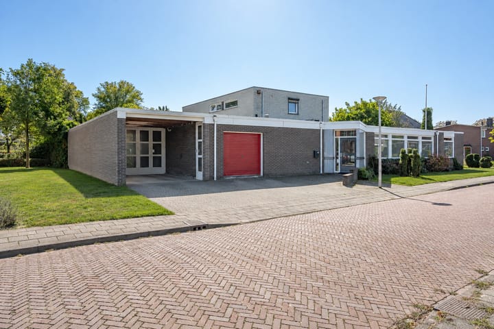 Vrijstaande woning te koop: Kastanjelaan 2A, Hengelo (Ge)