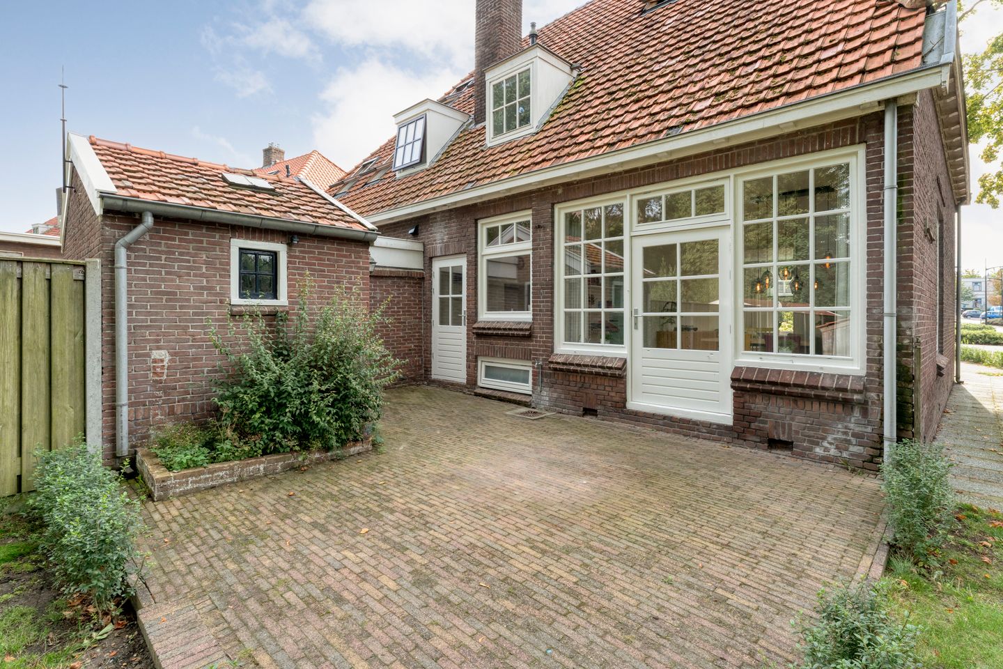 Photo 49 of Burg van der Lelysingel 1