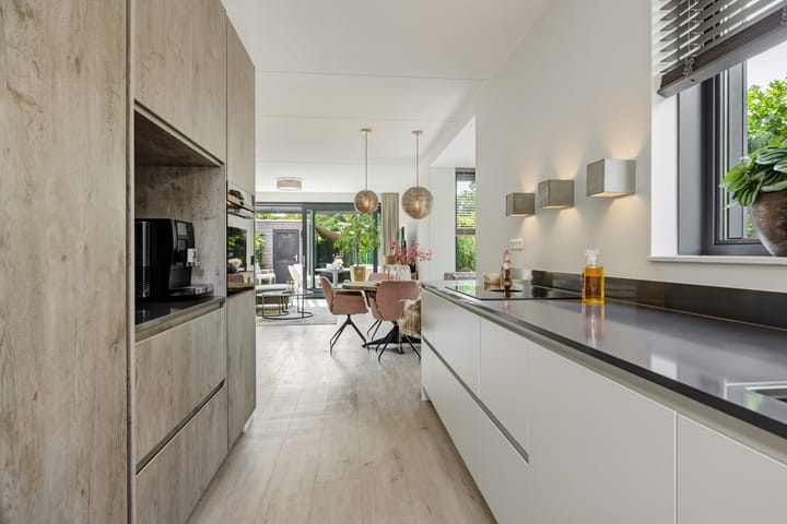 Hoekwoning te koop: Mr. Harry Hollalaan 29, Vught