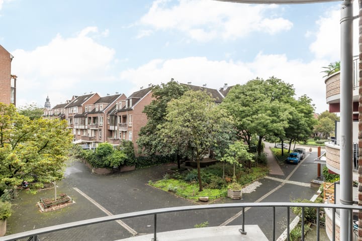 Appartement te koop: Maastrichter Grachtstraat 24C, Maastricht