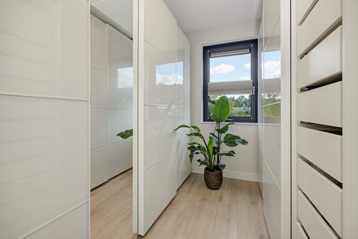 Hoekwoning te koop: Mr. Harry Hollalaan 29, Vught