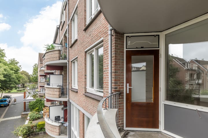 Appartement te koop: Maastrichter Grachtstraat 24C, Maastricht