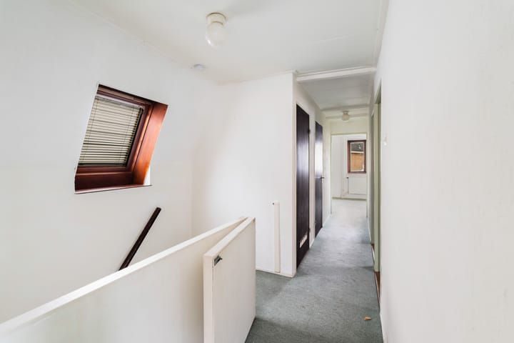 Twee-onder-één-kap te koop: van Limburg Stirumstraat 25, Noordwijk (Zh)