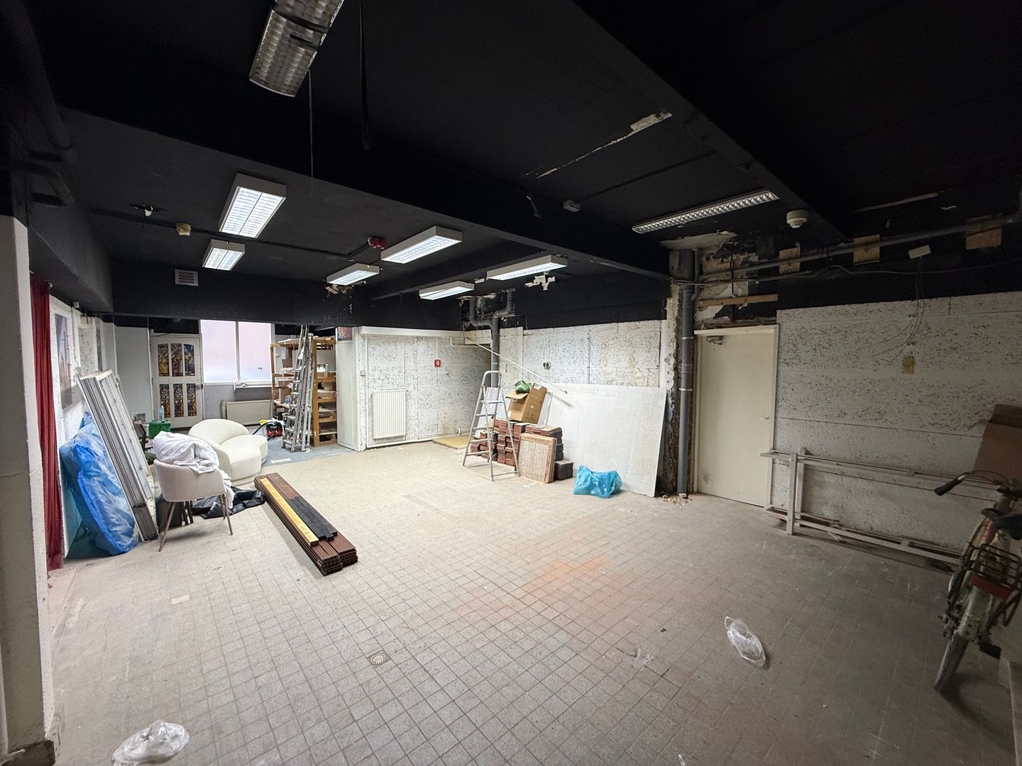 View photo 2 of Newtonstraat 411-A