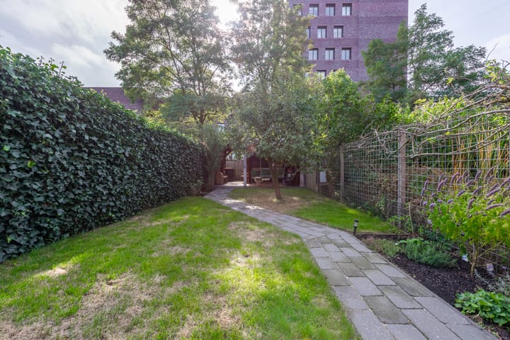 Foto 4 van Spoorbrughof 36