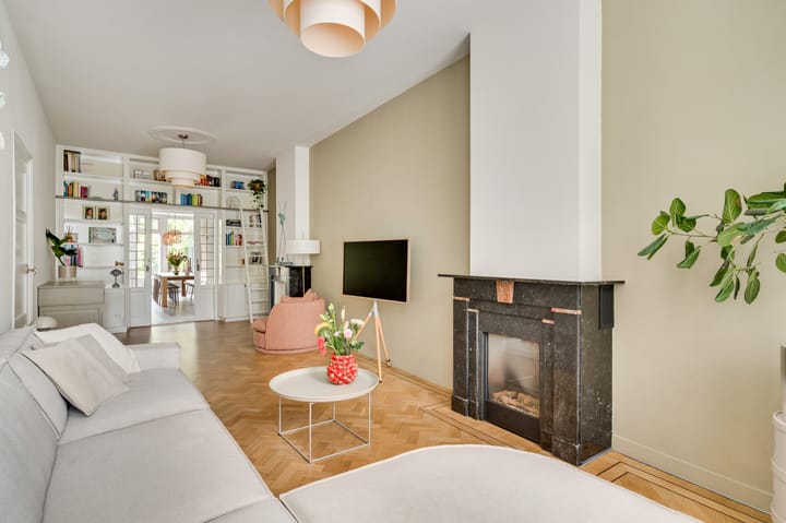 Tussenwoning te koop: Cannerweg 120A, Maastricht