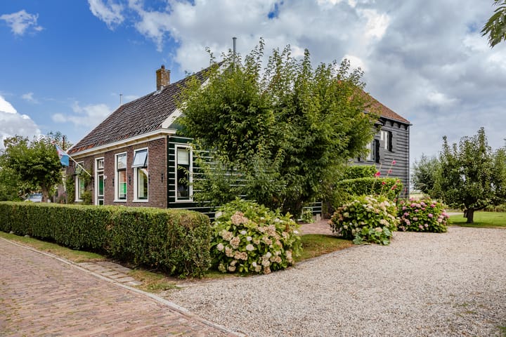 Vrijstaande woning te koop: Dorpsstraat 15, Watergang