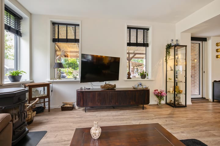 Vrijstaande woning te koop: Streeksterpad 9, Wirdum (Gr)