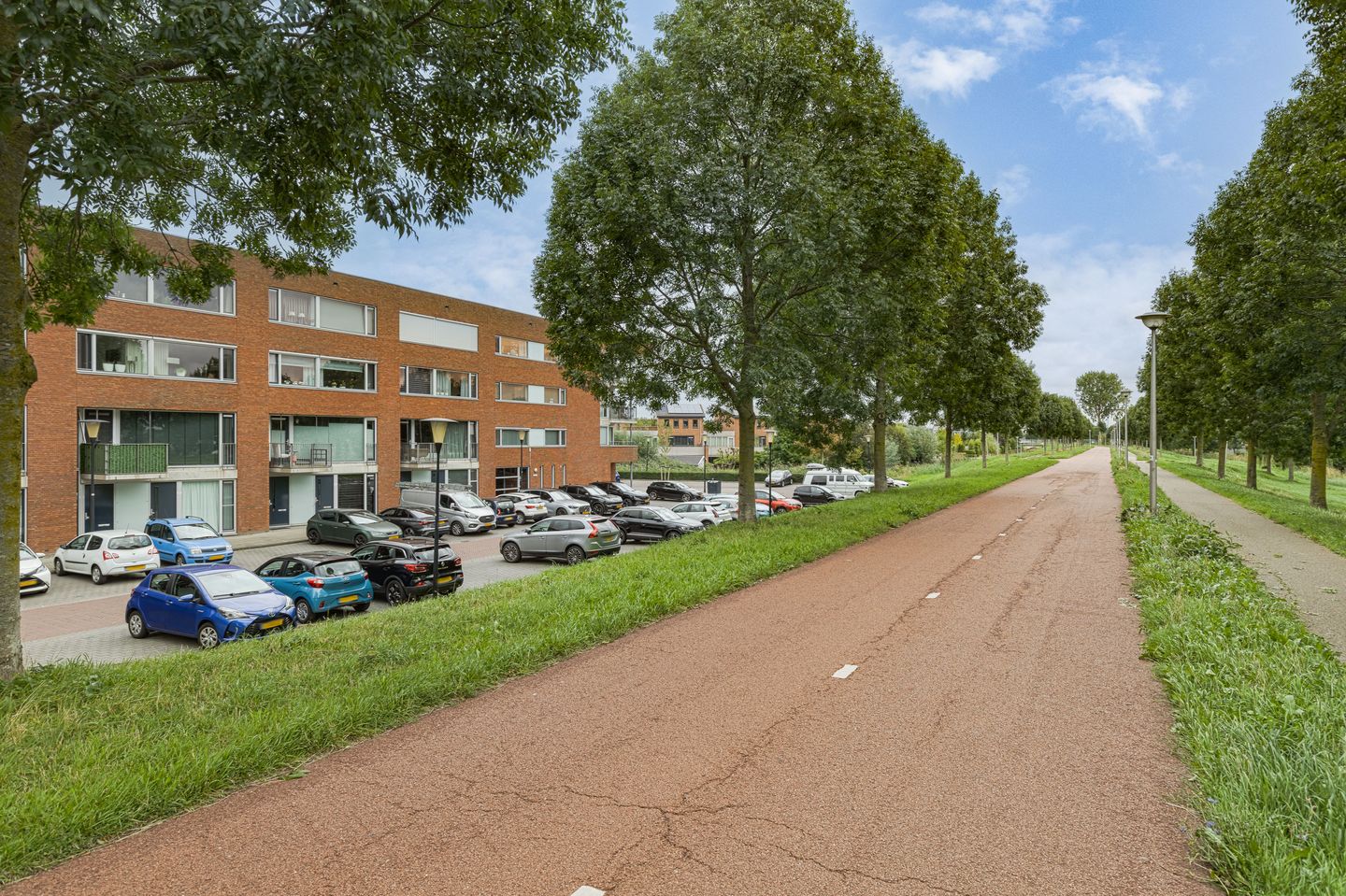 Photo 29 of Reling 265