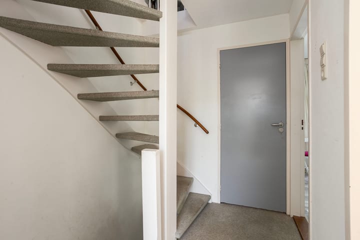 Tussenwoning te koop: Evertsenstraat 8, De Meern