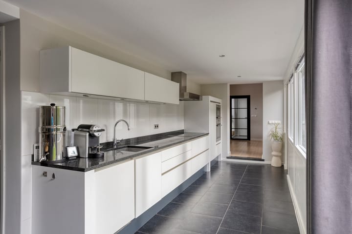 Vrijstaande woning te koop: Marijkelaan 1, Roermond