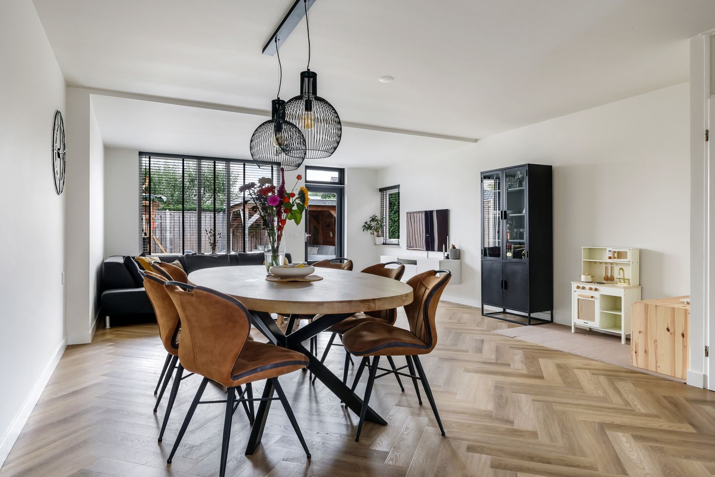 Photo 14 of Schoutstraat 16