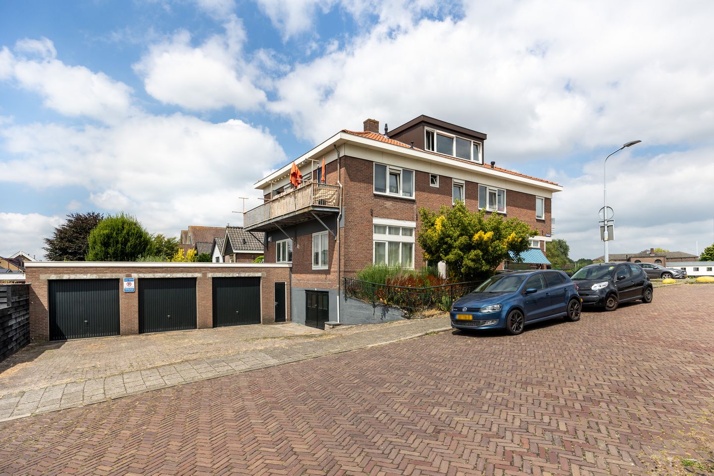 Foto 1 van Lindenlaan 1