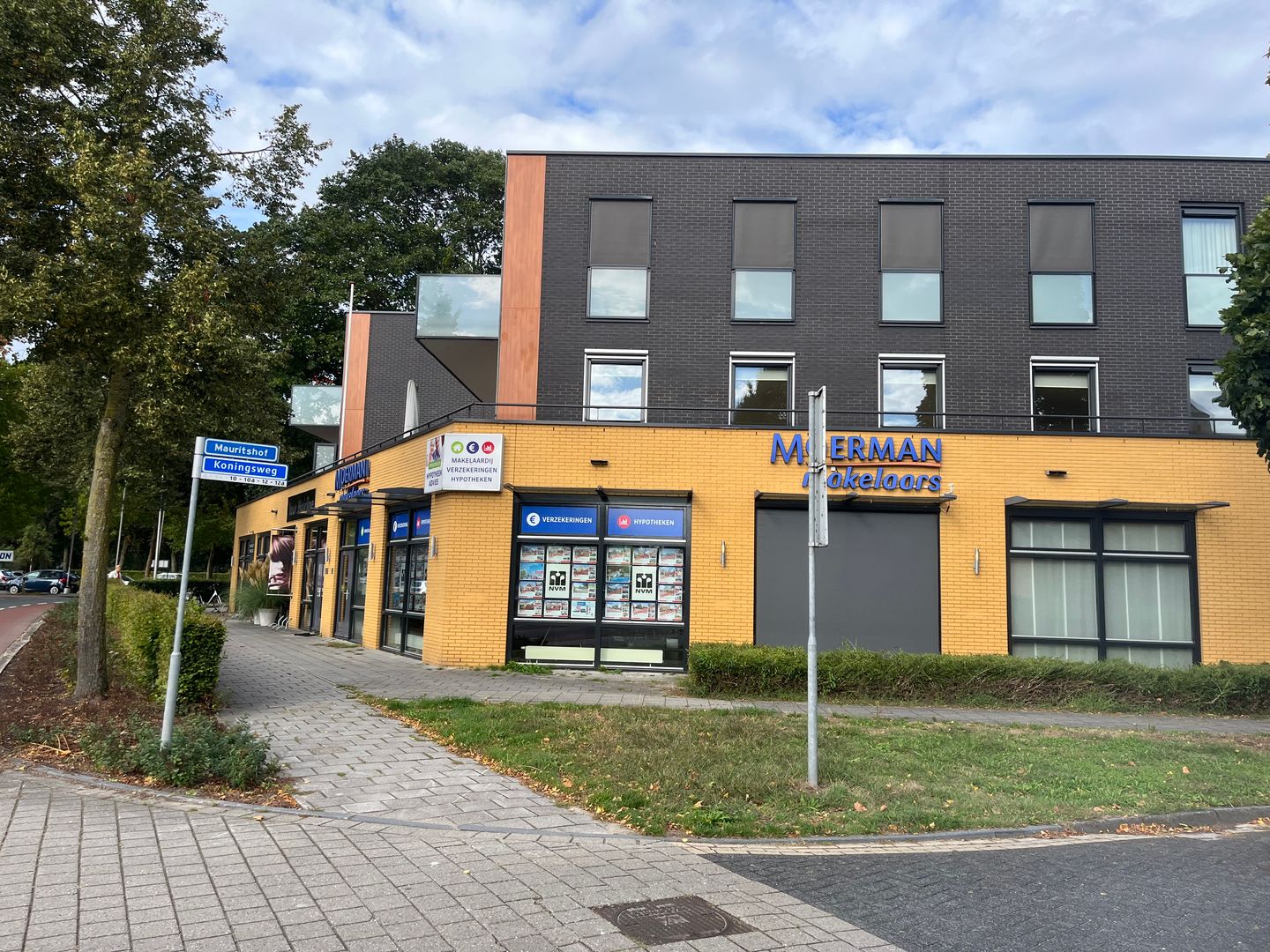 Bekijk foto 3 van Koningsweg 8