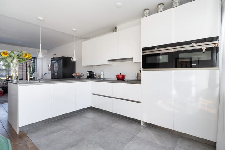 Tussenwoning te koop: Joop Westerweelstraat 10, Montfoort