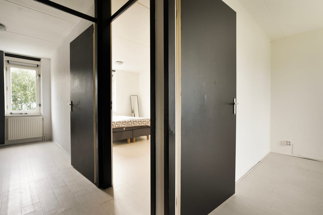 Photo 17 of Verhulststraat 28