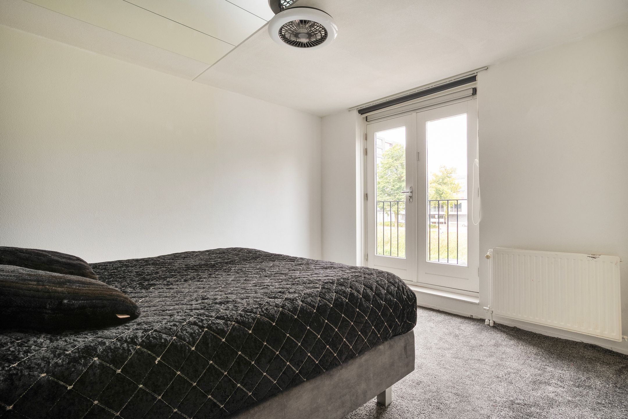 Photo 18 of Verhulststraat 28